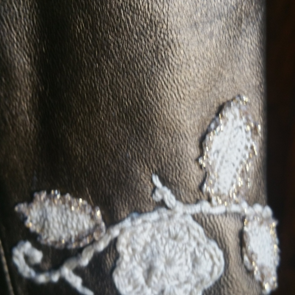 Oscar by Oscar de la Renta Bronze Leather Stunning - Picture 3 of 8
